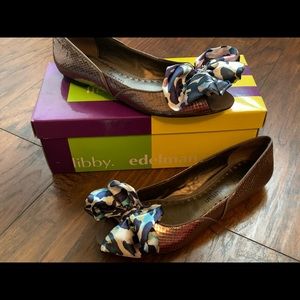 Libby Edelman Peep Toe